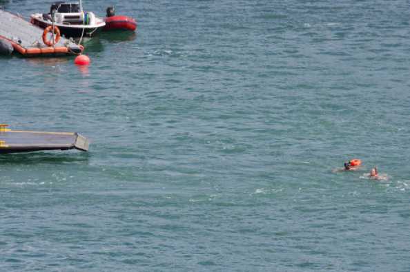 10 July 2020 - 10-16-27
----------------------------
Swimmers near Dartmouth's Lower Ferry